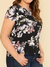 Curve Laced Flower Top