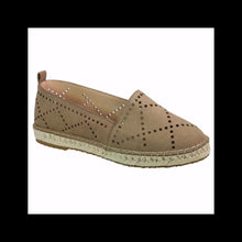 Iris Slip On