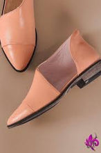 Blush Flats